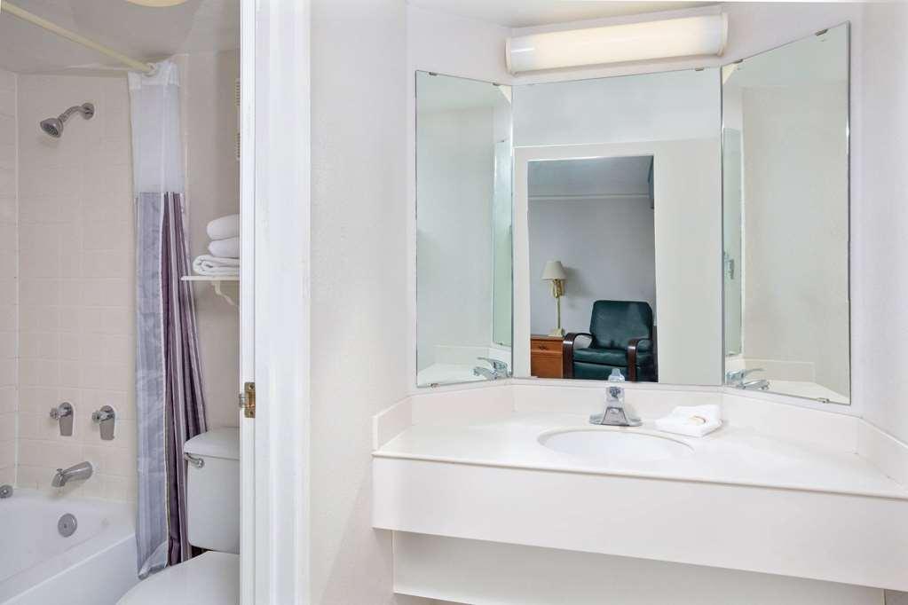 Hotel La Quinta By Wyndham 3*